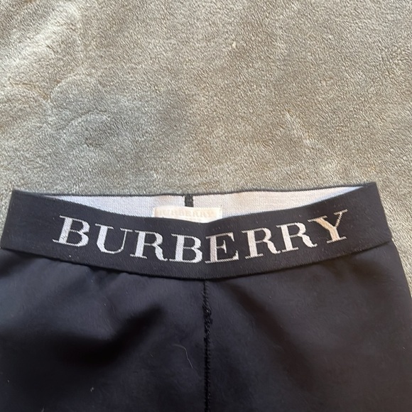 Burberry leggins - Picture 2 of 5